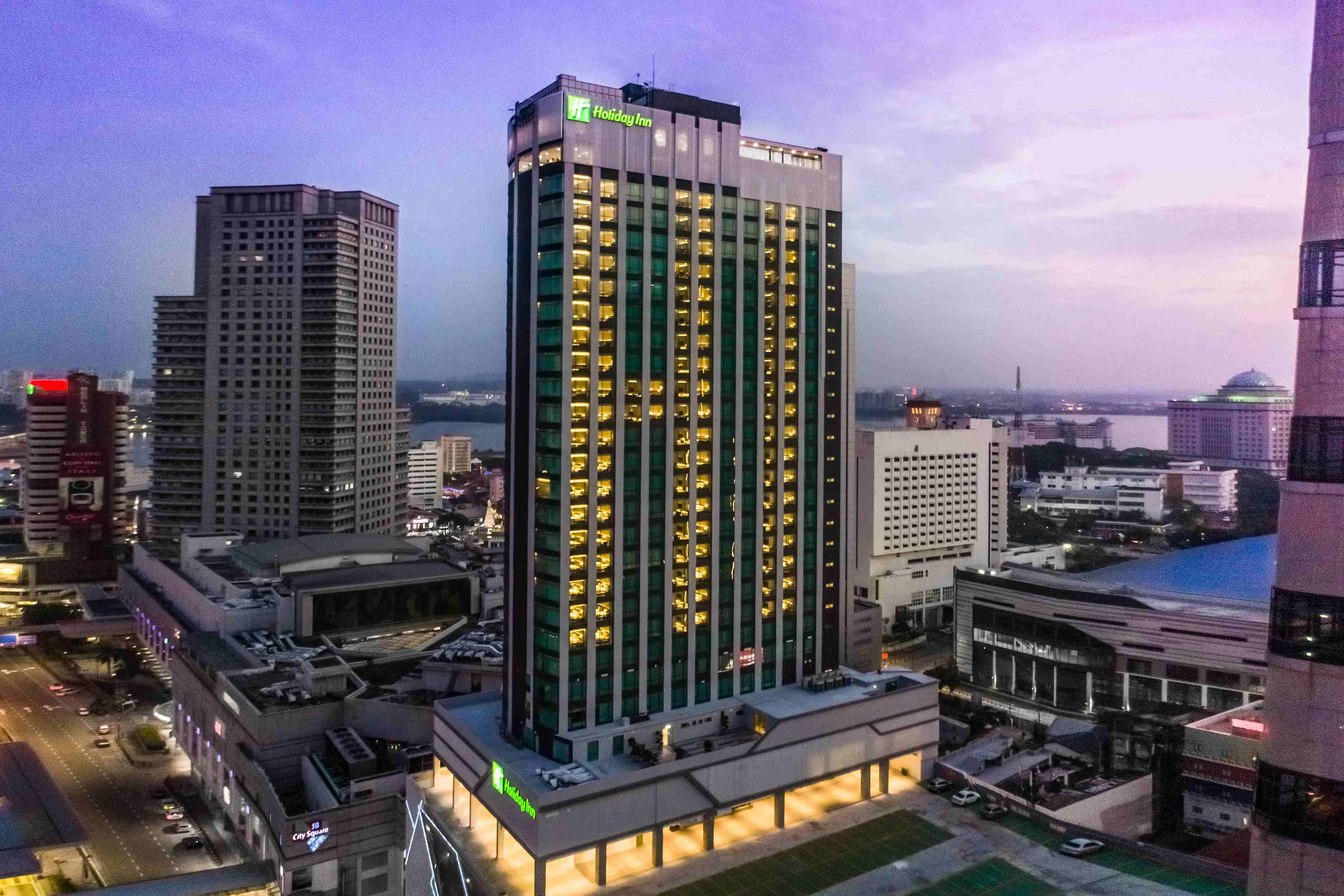 Open Holiday Inn Johor Bahru City Centre